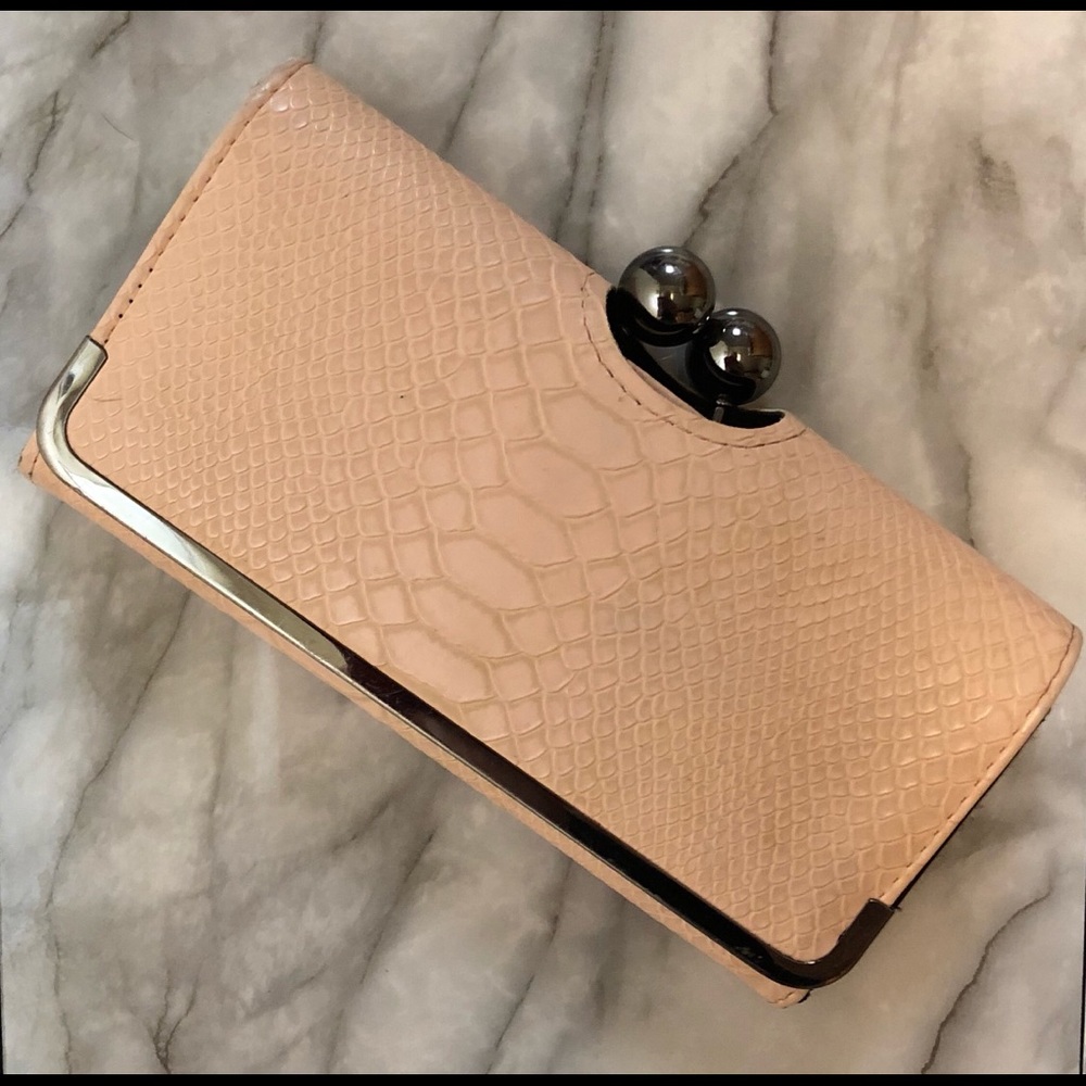 Posh pale pink faux snake skin wallet
